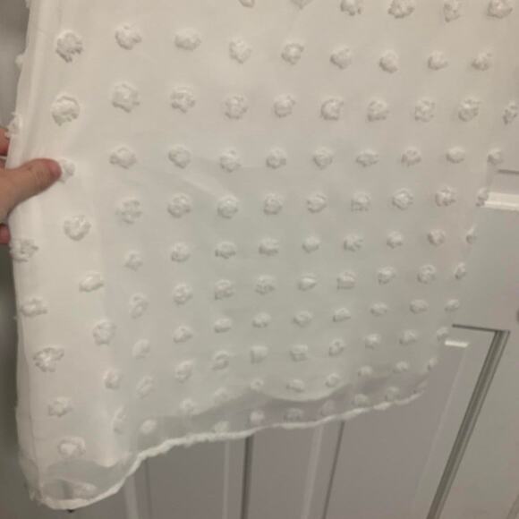 Blooming Jelly White Floral Boho Dress with Ruffle Sleeves Size Small NWT - Picture 3 of 4